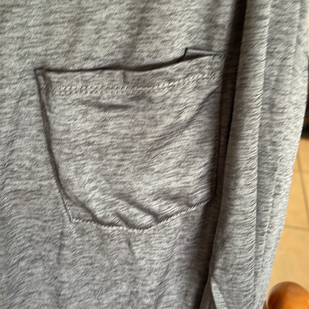 Man tops - Picture 3 of 6